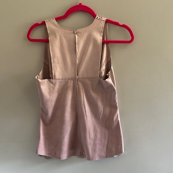 Elegant Sleeveless Blouse - Pink - Picture 5 of 7